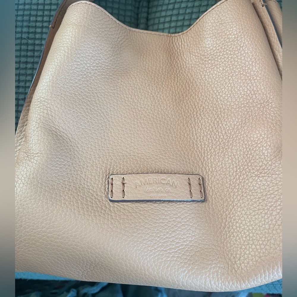 American Leather Co. Auburn Convertible Crossbody Bag Pebble Leather Nutmeg Tan View 2